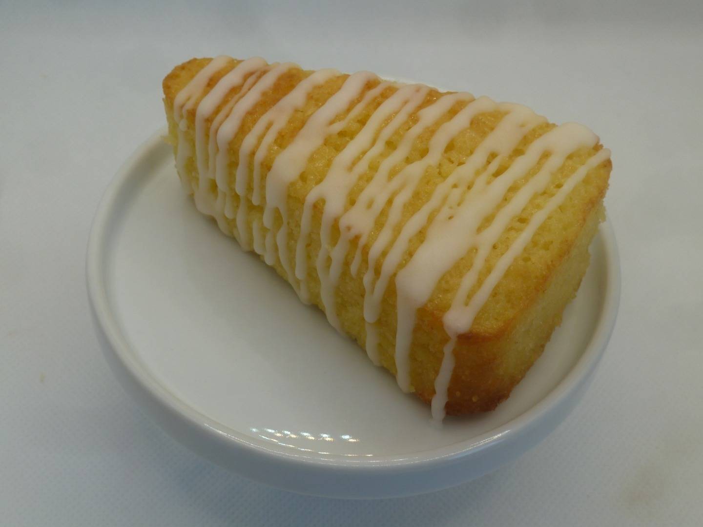 Cake au Citron avec Glaçage  Triangle - Missy's Gourmandises Douces - 01